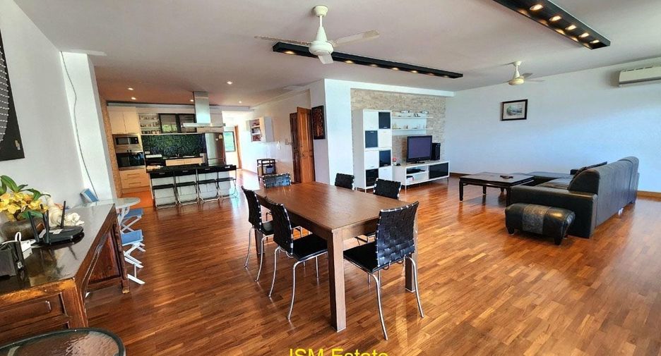 For rent 3 bedrooms condo in Cha Am, Phetchaburi