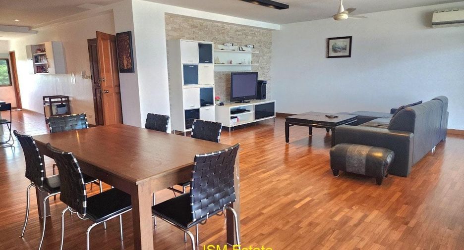 For rent 3 bedrooms condo in Cha Am, Phetchaburi