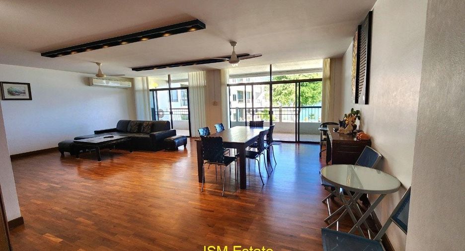 For rent 3 bedrooms condo in Cha Am, Phetchaburi