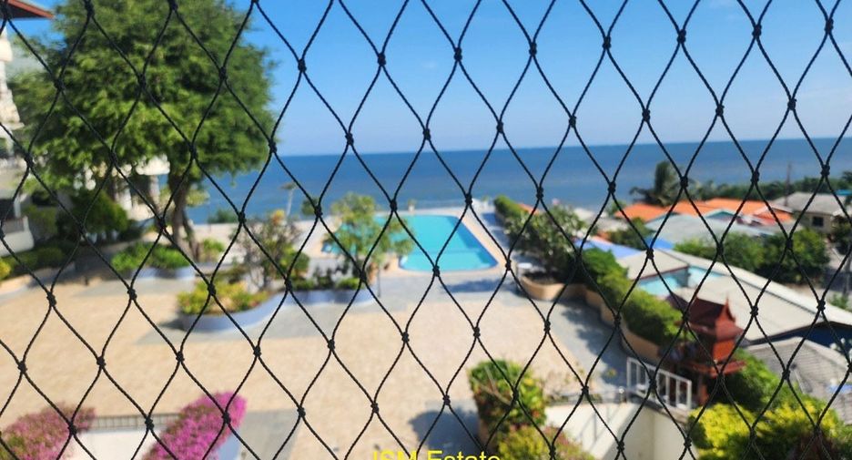 For rent 3 bedrooms condo in Cha Am, Phetchaburi