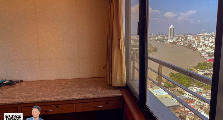 For sale 3 bedrooms condo in Bang Rak, Bangkok
