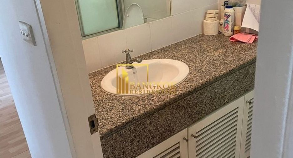 For rent 2 bedrooms condo in Yan Nawa, Bangkok