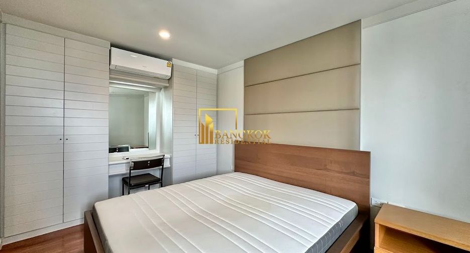For rent 3 bedrooms condo in Khlong Toei, Bangkok
