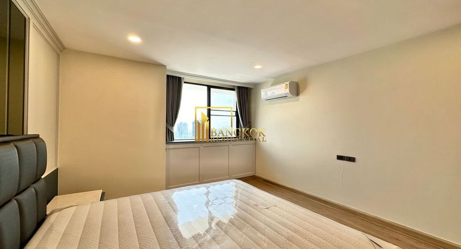 For rent 3 bedrooms condo in Khlong Toei, Bangkok