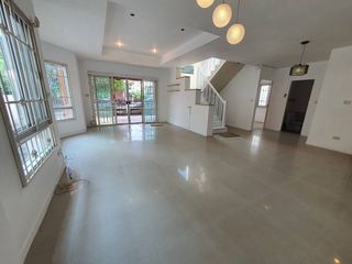 For sale 4 Beds house in Lam Luk Ka, Pathum Thani