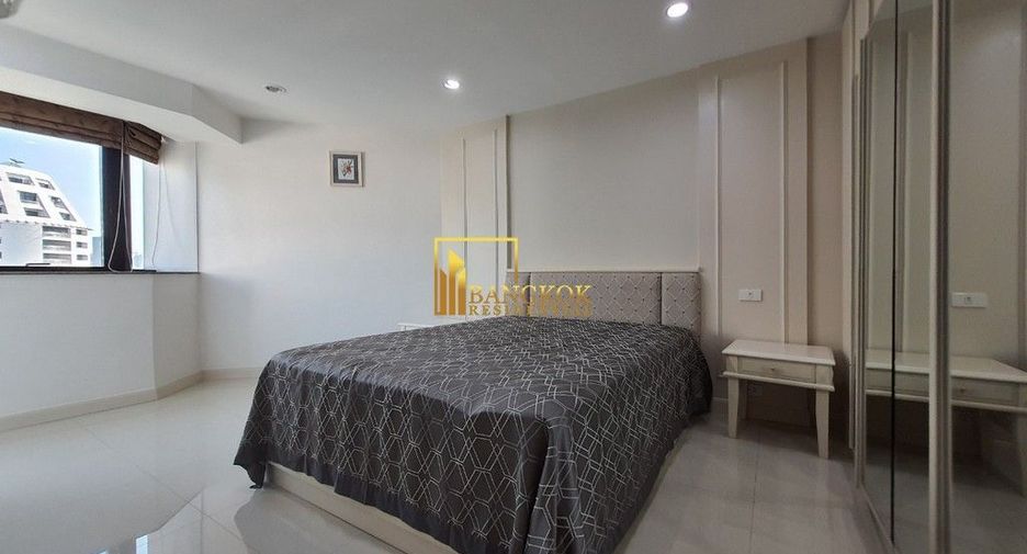 For rent 3 bedrooms condo in Khlong Toei, Bangkok