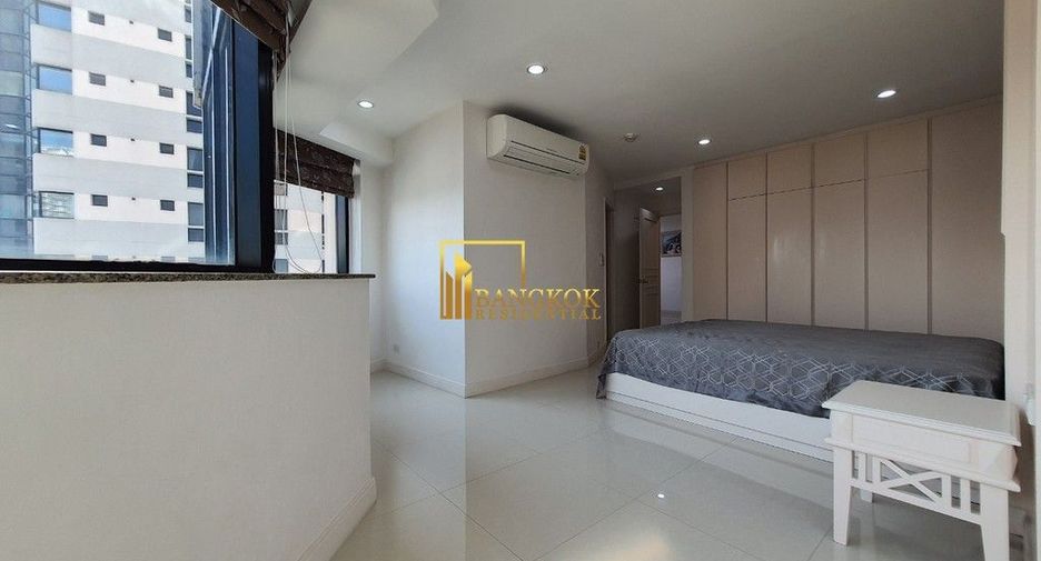 For rent 3 bedrooms condo in Khlong Toei, Bangkok