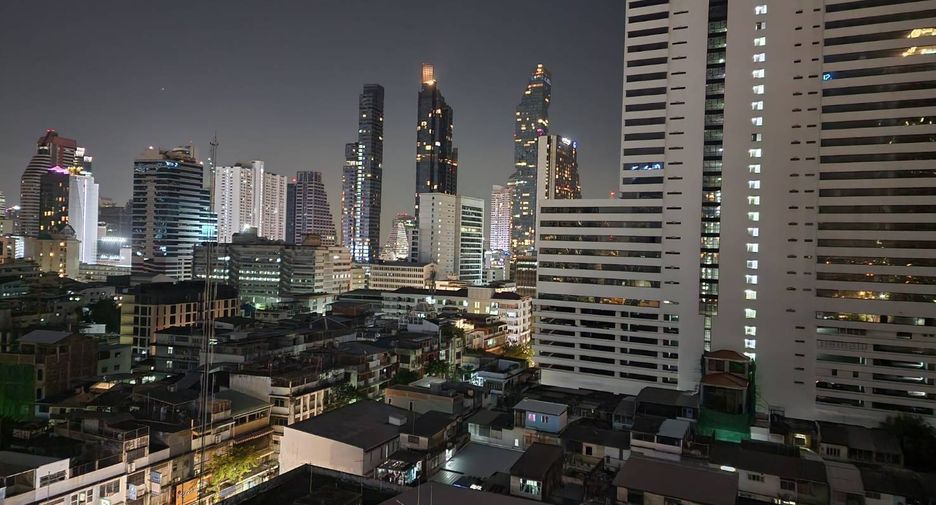 For rent 1 bed condo in Bang Rak, Bangkok