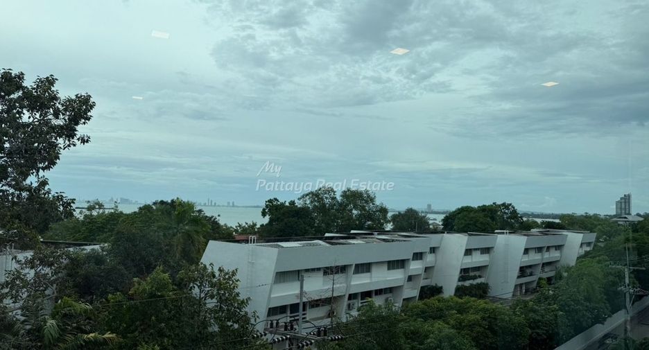 For sale 1 bed condo in Sattahip, Chonburi