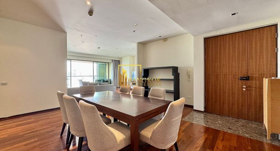 For rent 3 bedrooms condo in Khlong Toei, Bangkok