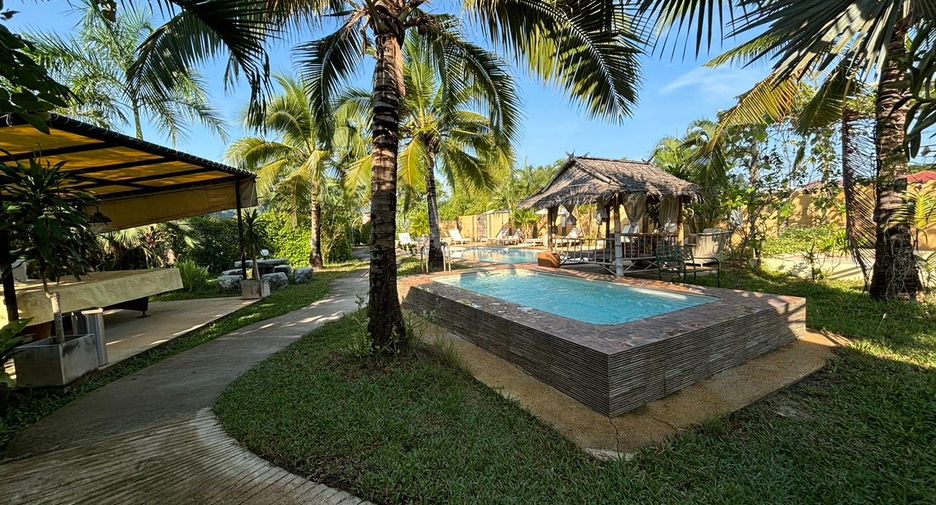 À vendre 15 chambres hôtel à Mueang Rayong, Rayong