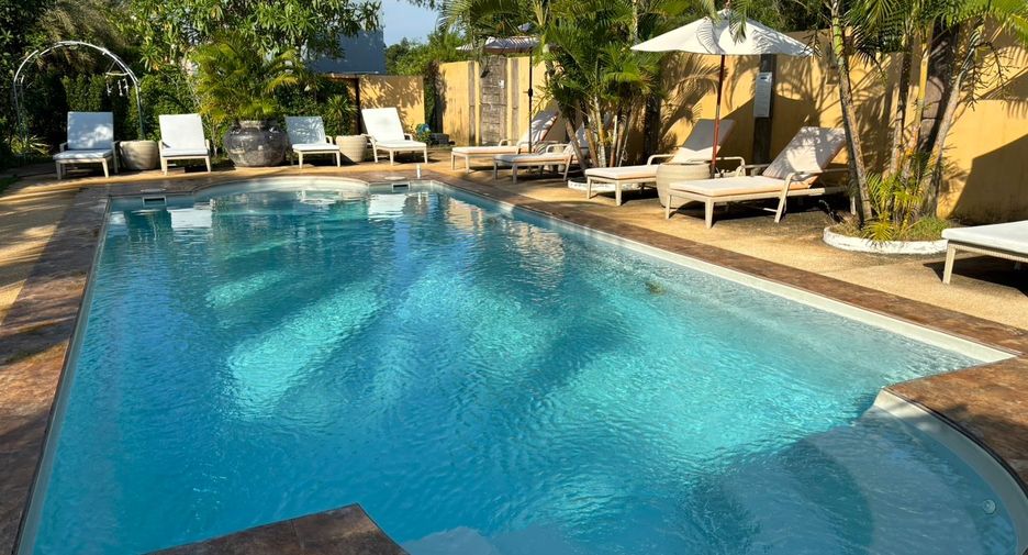 À vendre 15 chambres hôtel à Mueang Rayong, Rayong