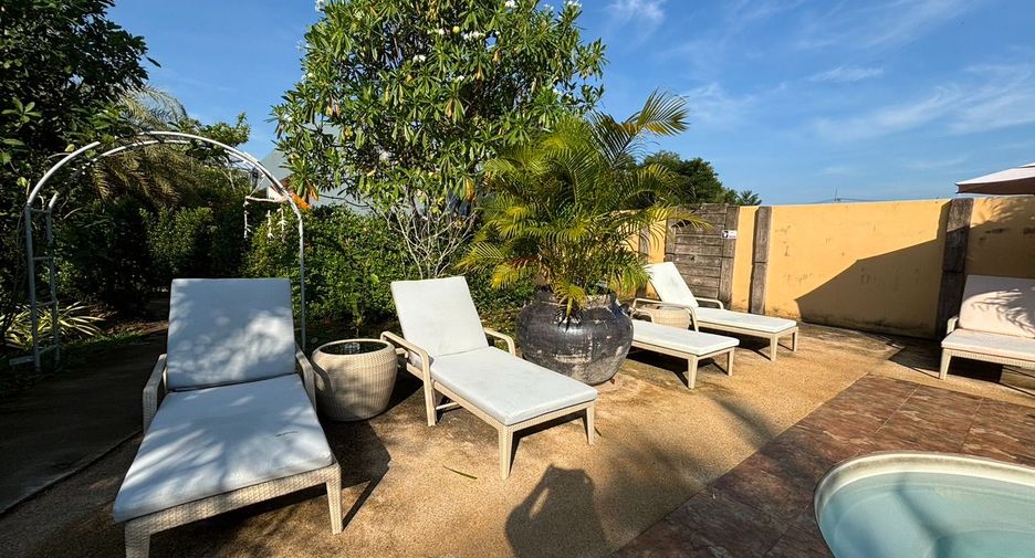 À vendre 15 chambres hôtel à Mueang Rayong, Rayong