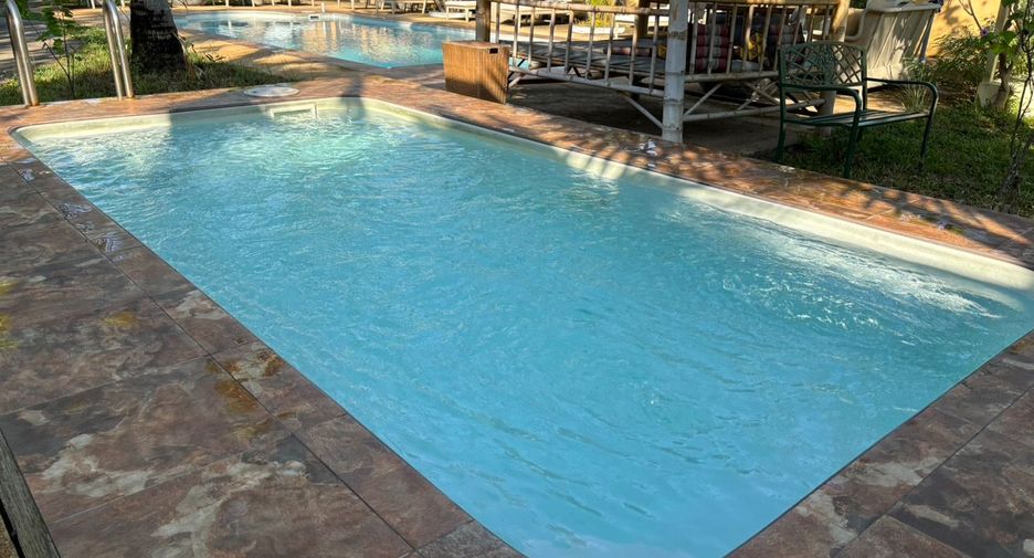 À vendre 15 chambres hôtel à Mueang Rayong, Rayong