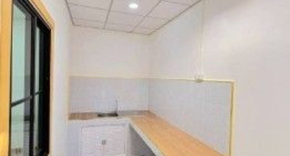 For sale 4 Beds townhouse in Bang Bua Thong, Nonthaburi