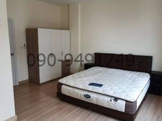 Reihenhaus zur Miete mit 3 Zimmer in Lat Phrao, Bangkok