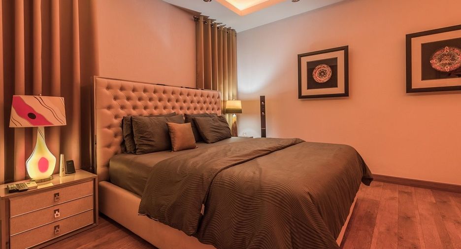 For sale 4 bed house in Bang Lamung, Chonburi