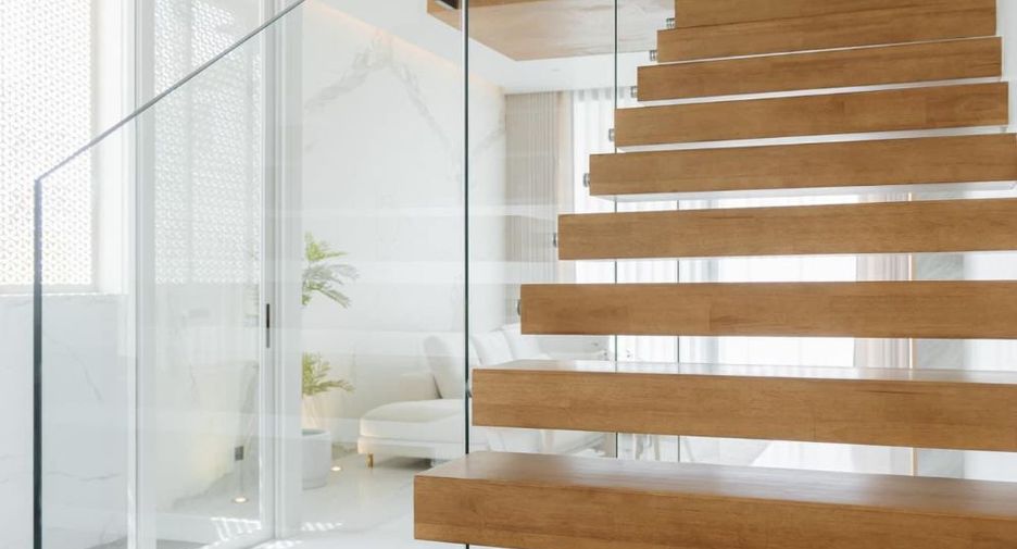 ให้เช่า และ ขาย 4 ห้องนอน บ้านเดี่ยว ใน วัฒนา, กรุงเทพฯ
