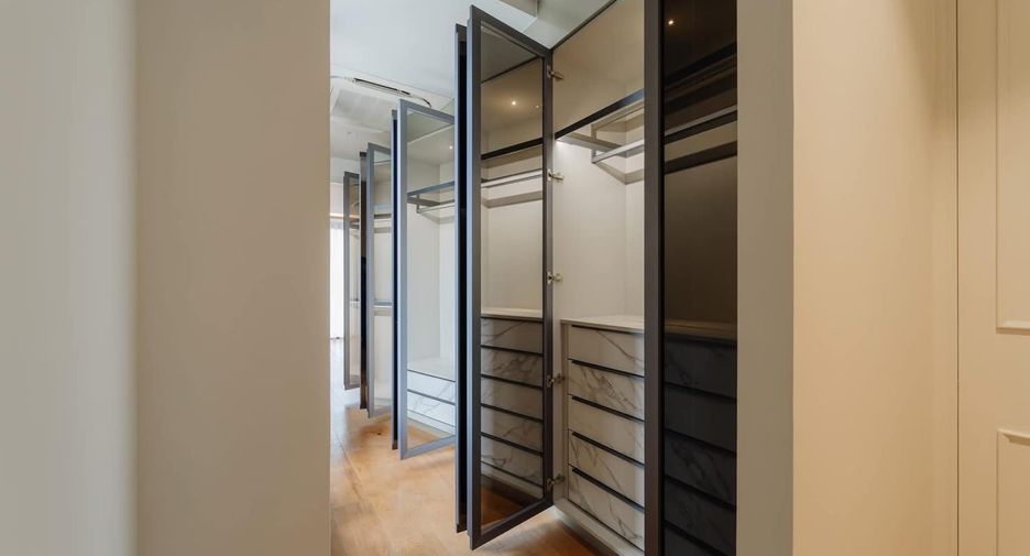 ให้เช่า และ ขาย 4 ห้องนอน บ้านเดี่ยว ใน วัฒนา, กรุงเทพฯ