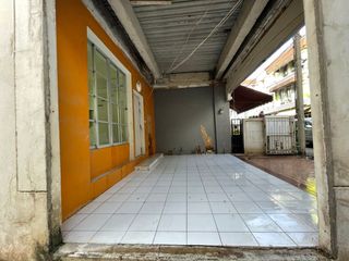 出售 公寓 联排别墅 在 Chatuchak, 曼谷
