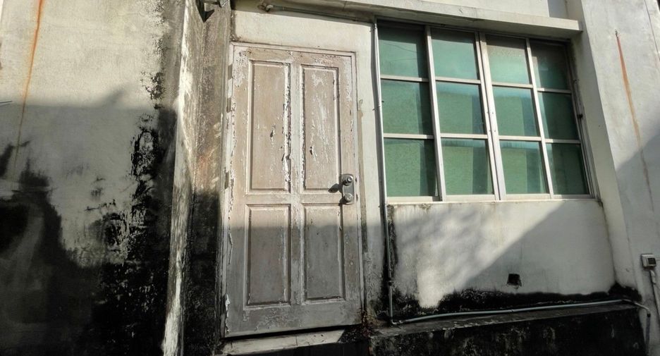 Reihenhaus zum Kauf mit Studio in Chatuchak, Bangkok