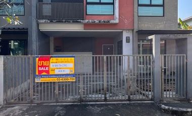 For sale studio townhouse in Don Mueang, Bangkok