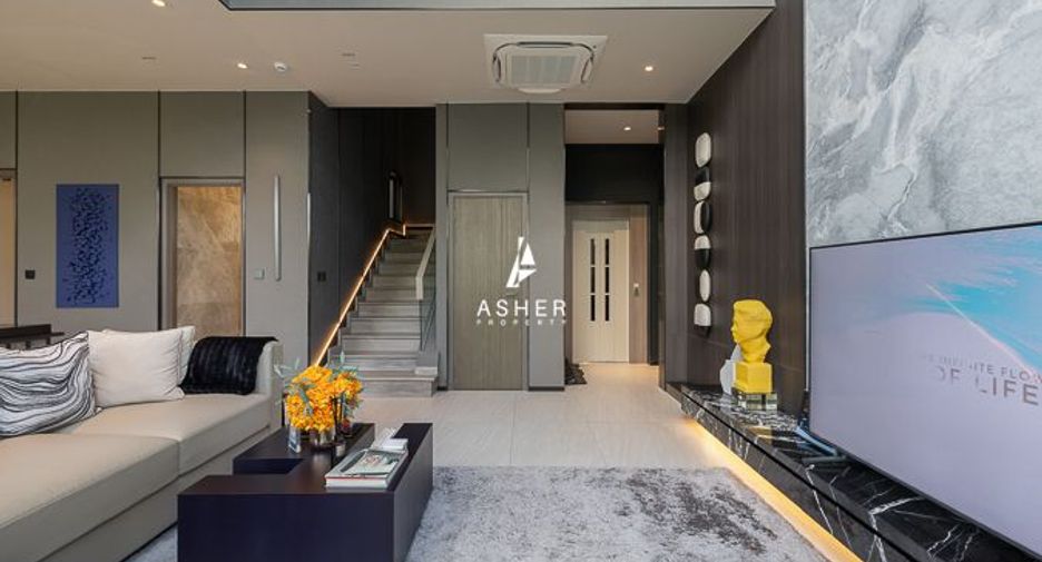 Casa en venta de 3 habitaciones en Huai Khwang, Bangkok