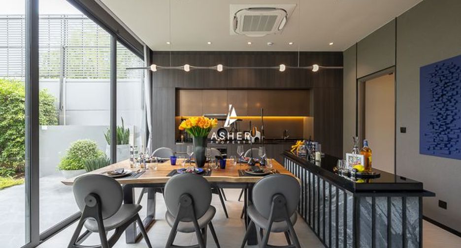 Casa en venta de 3 habitaciones en Huai Khwang, Bangkok