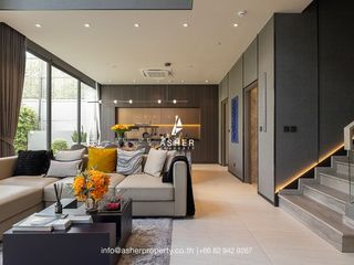 For sale 3 Beds house in Huai Khwang, Bangkok