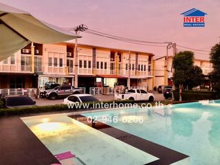 For sale 4 bed townhouse in Prawet, Bangkok