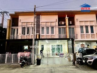 For sale 4 bed townhouse in Prawet, Bangkok