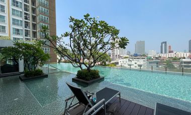 For sale studio condo in Huai Khwang, Bangkok
