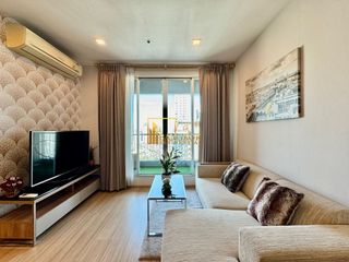 For rent 2 bedrooms condo in Phra Khanong, Bangkok