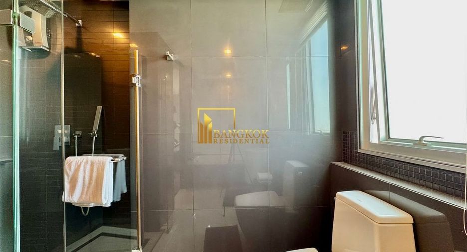 Condo en alquiler de 2 habitaciones en Phra Khanong, Bangkok