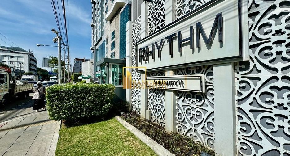 Condo en alquiler de 2 habitaciones en Phra Khanong, Bangkok