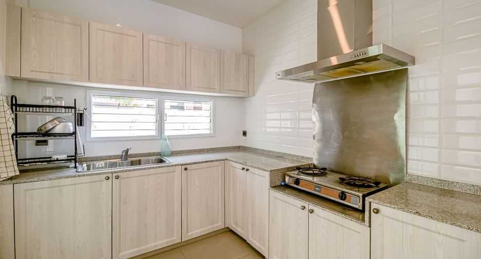 Casa en venta de 5 habitaciones en Mueang Chiang Mai, Chiang Mai