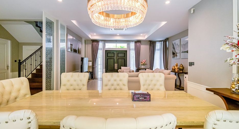 Casa en venta de 5 habitaciones en Mueang Chiang Mai, Chiang Mai