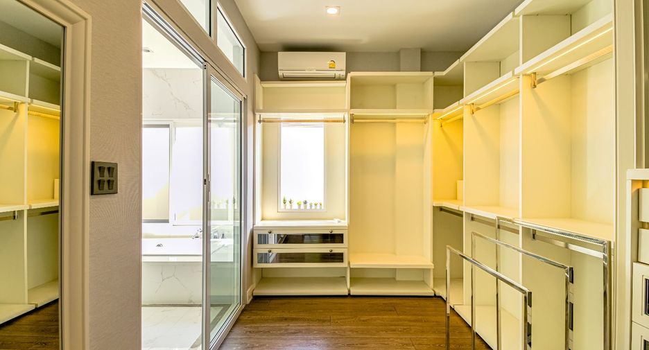 Casa en venta de 5 habitaciones en Mueang Chiang Mai, Chiang Mai