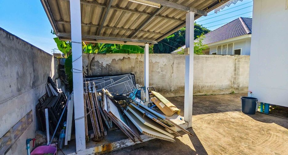 Продажа 20 спальни отель в Мыанг Районг, Районг