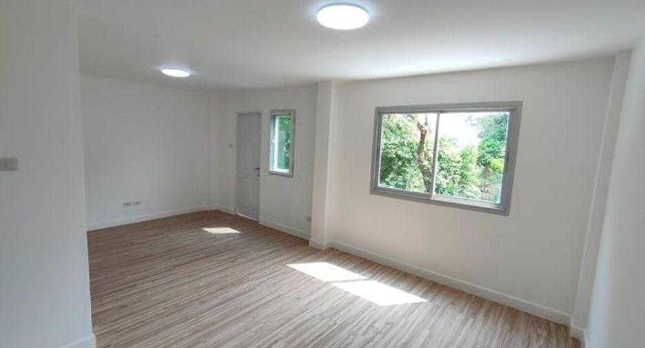 For sale スタジオ townhouse in Bueng Kum, Bangkok