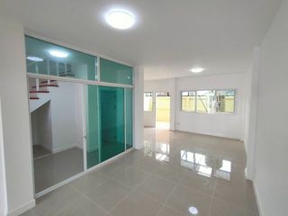 For sale スタジオ townhouse in Bueng Kum, Bangkok
