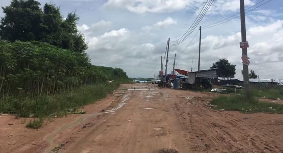 Grundstück zum Kauf in Pluak Daeng, Rayong