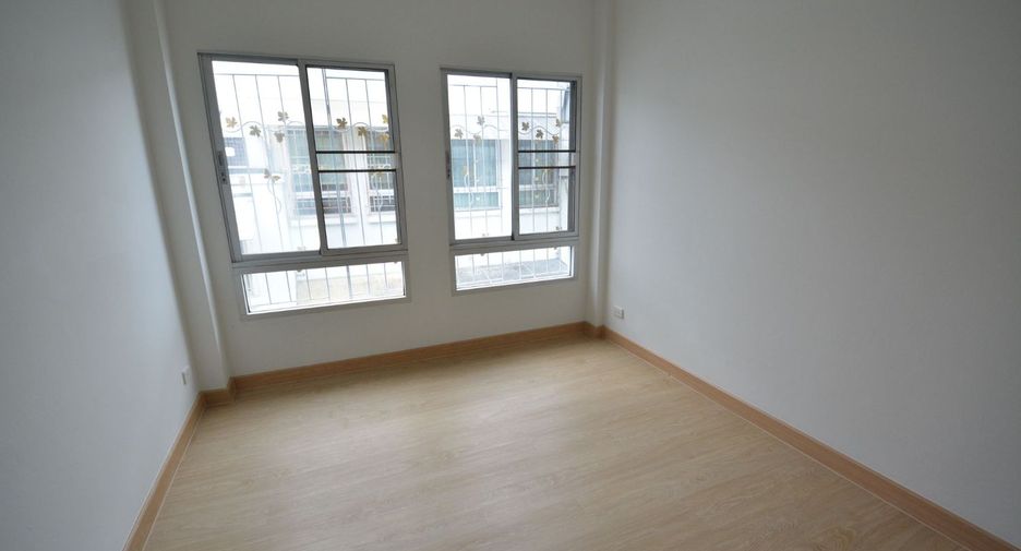 À vendre studio maison de ville à Prawet, Bangkok