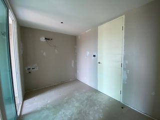 For sale studio condo in Mueang Samut Prakan, Samut Prakan