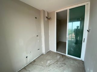 For sale studio condo in Mueang Samut Prakan, Samut Prakan