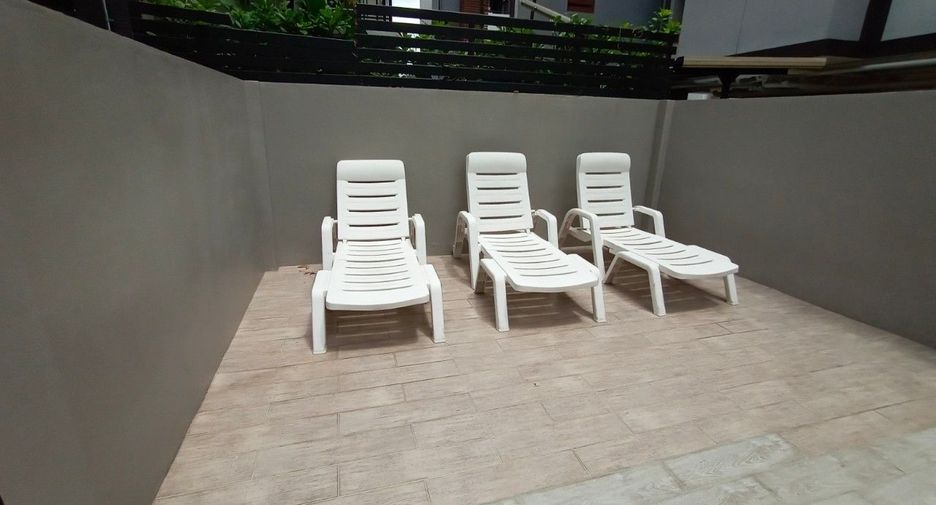 For sale studio condo in Mueang Samut Prakan, Samut Prakan