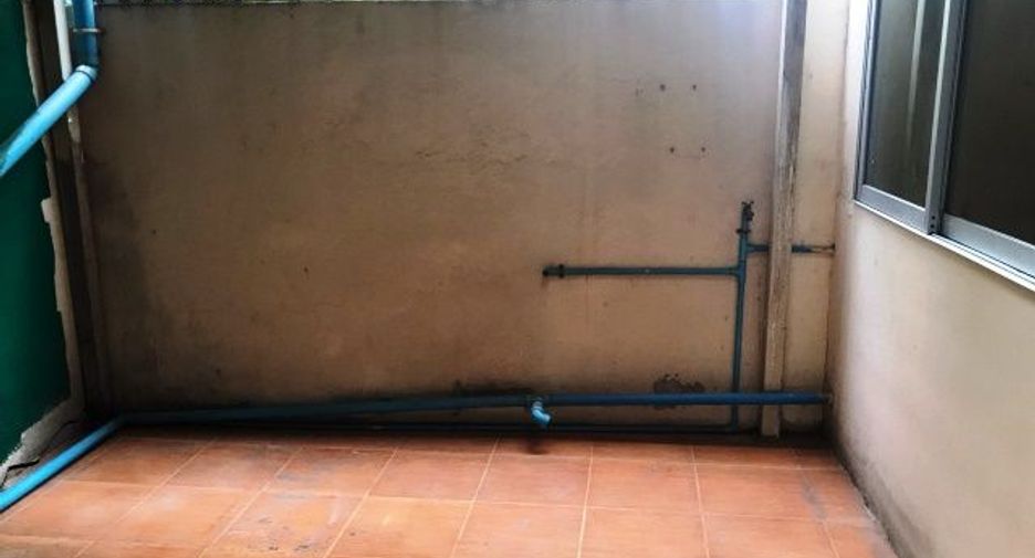 Reihenhaus zum Kauf mit Studio in Lak Si, Bangkok