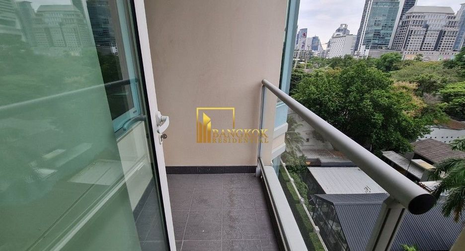 For rent 3 bedrooms condo in Pathum Wan, Bangkok
