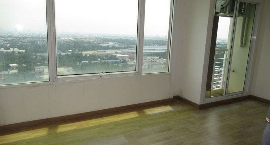 For sale studio condo in Phasi Charoen, Bangkok