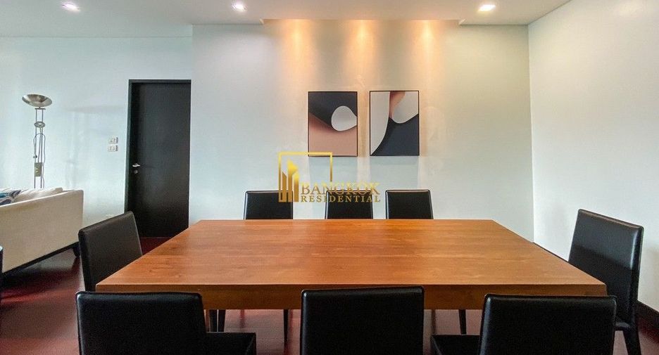 For rent 2 bedrooms condo in Pathum Wan, Bangkok